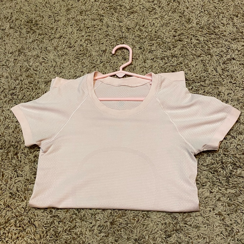 Lululemon top